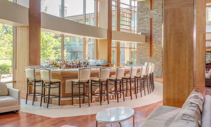 Verona Hotel | The Lodge at Turning Stone Resort Casino