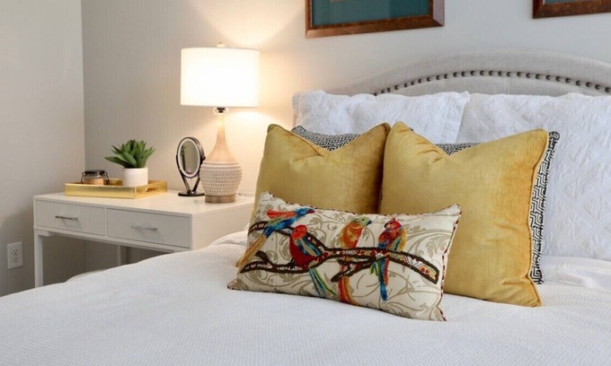 Oxford Apartment | The Lottie, Fall Season Sale!
