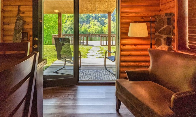 Mountain View House | The Lower Deck on Riverview