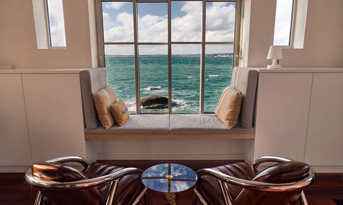 Kerherou House | The ‘Maison du Douanier’ rises above the Atlantic, like a boat