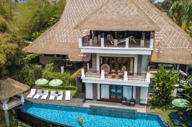 Melayang Villa | The Manipura Luxury Estate and Spa Up to 18 person, fully serviced