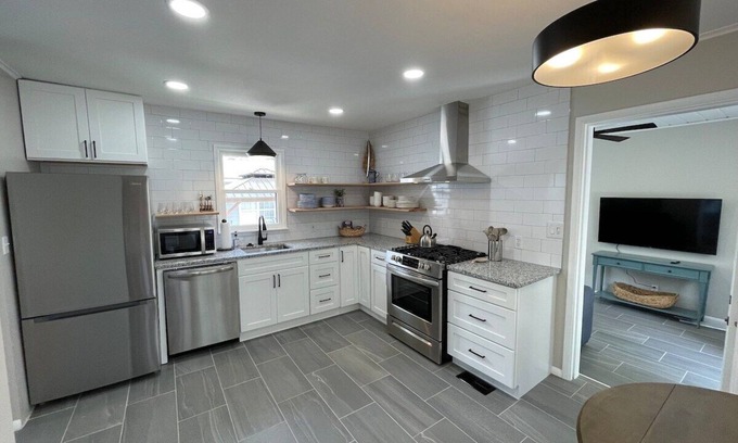 Tulsa House | The Marvy Madison Brookside/Gathering Place