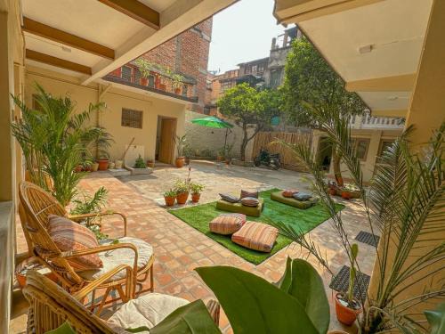 Thamel Apartment | The Melo pomelo courtyard. (Right in between Thamel and basantapur durbar square)