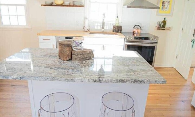 Charlottesville House | The Metta Gem- A Stay w/ Compassion and Charm