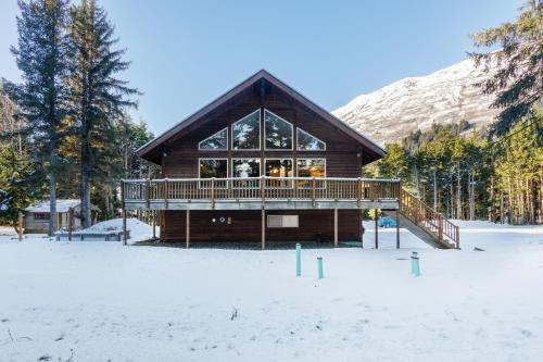 Girdwood House | The Monarch at Monarch Mine (Unit B, lower level)