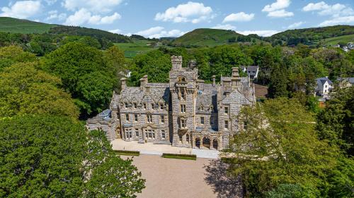 Newland Near Ulverston Apartment | The Myles Suite Stone Cross Mansion