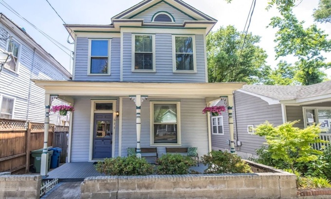 Wilmington Historic District Apartment | The N'awlins! House Walk to Downtown