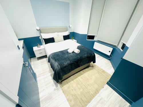 Nunhead Apartment | The Navy House Peckham - NO 221 - Stylish City Stay