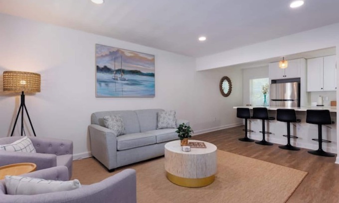 Biloxi Apartment | The Nest in OS-Steps to Downtown, Minutes to the Beach + Golf Cart Available