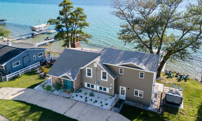 Lake Township House | The Nest on Crystal Lake | Ski & Hot Tub Retreat