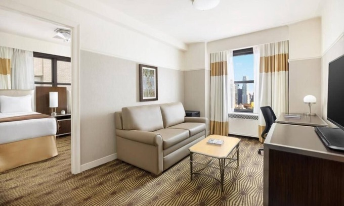 Garment District Hotel | The New Yorker Hotel | 2 Double Beds | Positioned for Tourists Near Attractions