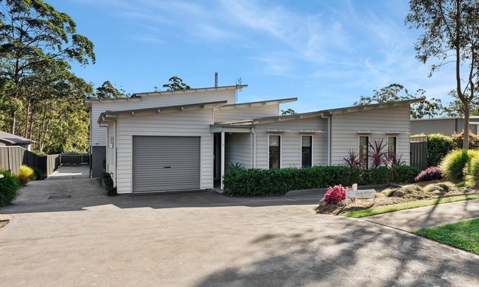 Huskisson House | The Oasis of Calm by Experience Jervis Bay