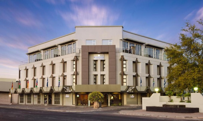 Upington Hotel | The Oasis