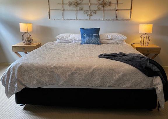 Merricks North Apartment | The Old Coolstore - Braeburn Apt