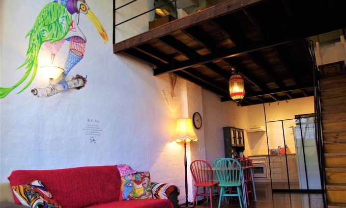 Fremantle Apartment | The Old Joyce Factory Loft Apartment