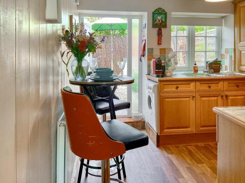 Axbridge House | The Old Post House - Uk50190