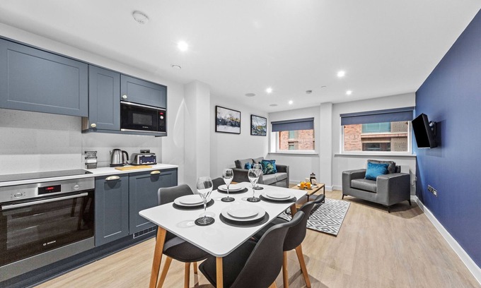 Leeds Apartment | The Old Schoolhouse Apartment Kelly