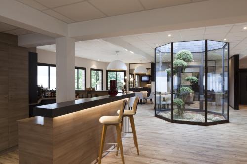 Chartres-de-Bretagne Hotel | The Originals Boutique, Hôtel La Chaussairie, Rennes Sud