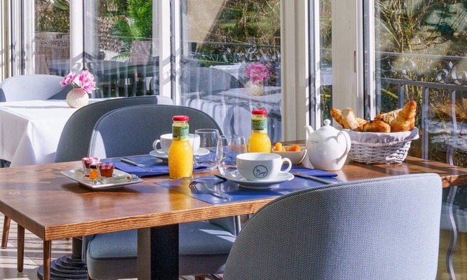 Loches Hotel | The Originals Boutique, Hôtel Le George, Loches