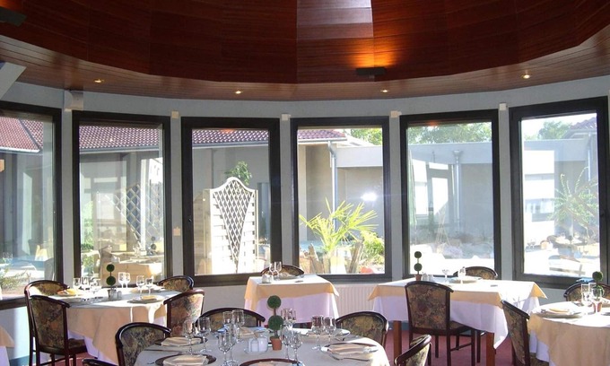 Beaupreau Hotel | The Originals City, Le Logis d'Elbée