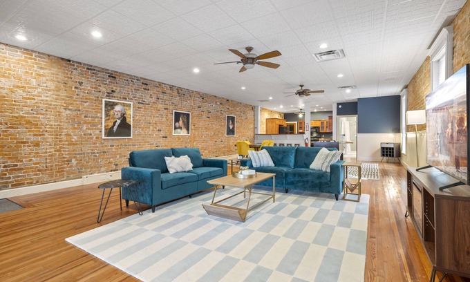 Downtown Apartment | The Owl's Roost