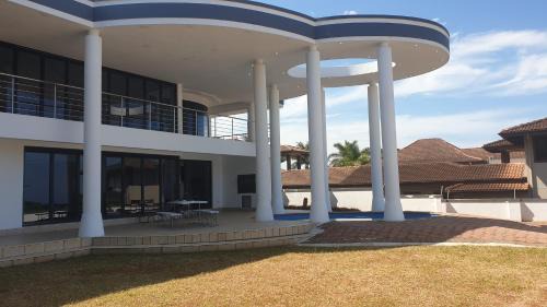 Umhlanga House | The Palace in Izinga Estate Umhlanga