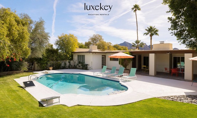 Paradise Hills Estates House | The Palmcroft by LuxeKey | Unique Maximalist Home w/Pool & Casita