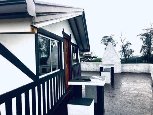 Nuwara Eliya House | The paulwood cabana and Bungalow