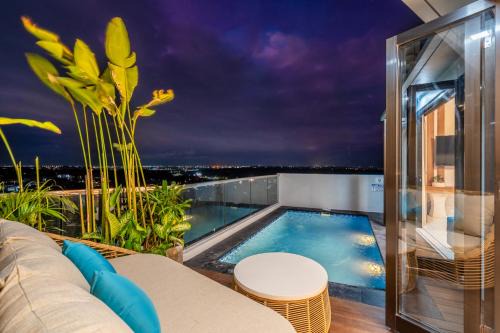 Mumbul Villa | The Peak - 2BR Luxury Hill Villa Nusa Dua