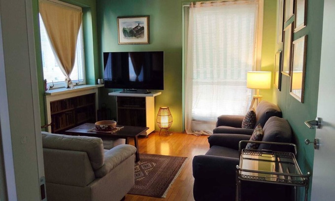 Aosta Apartment | The Peak - Mountain view Aosta - Private parking!