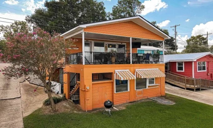 Ventress Villa | THE PELICAN AT SUN PERCH VILLAS! 3 BR 2 BATH WITH STUNNING VIEWS OF FALSE RIVER!