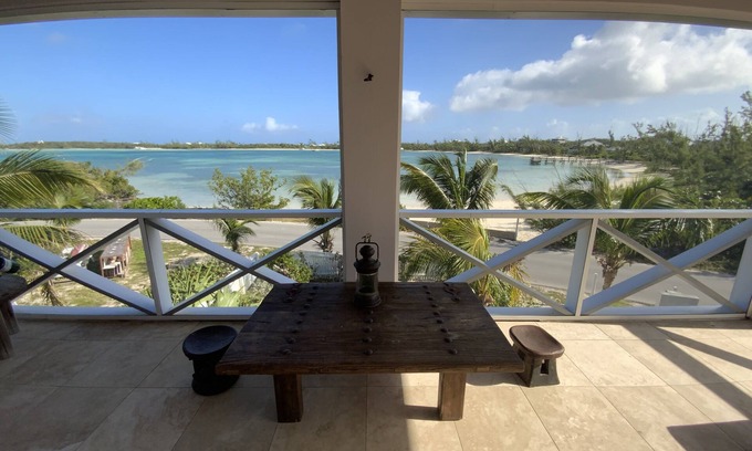Green Turtle Cay Apartment | The Penthouse with sweeping views of Cocoa bay beach , green turtles & Rays