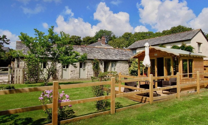 High Street Cottage | The Piggery - Nanjeath Cottages