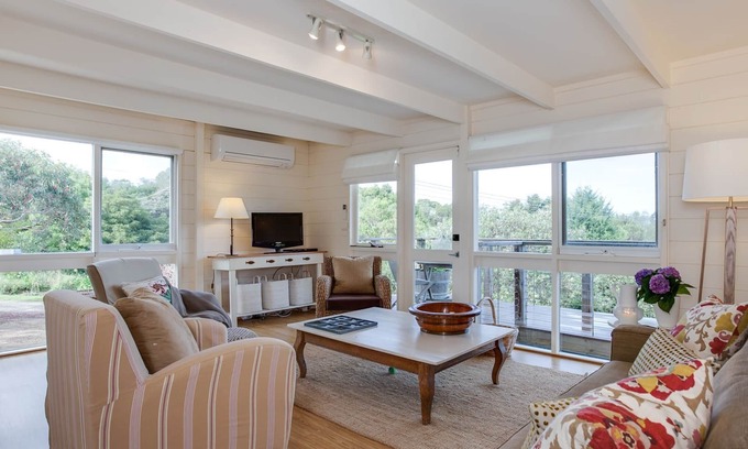 Shoreham House | The Pines Holiday House