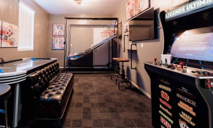 Chico House | The Playful Fox- W/Game Room