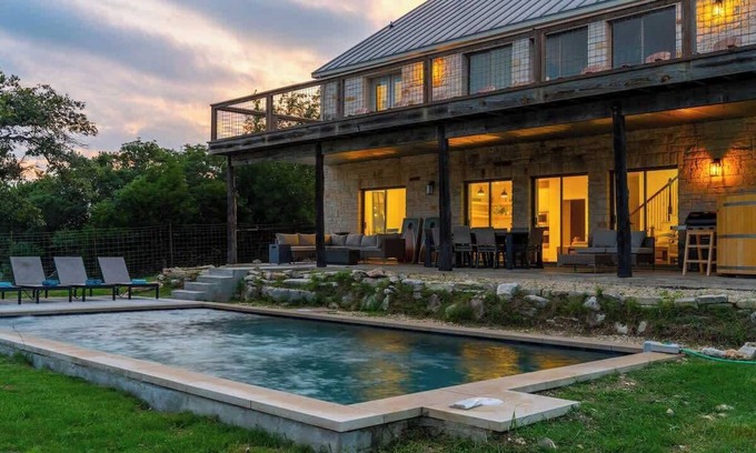 Fredericksburg House | The Point Serene Hill Country Views With Pool & Hot Tub