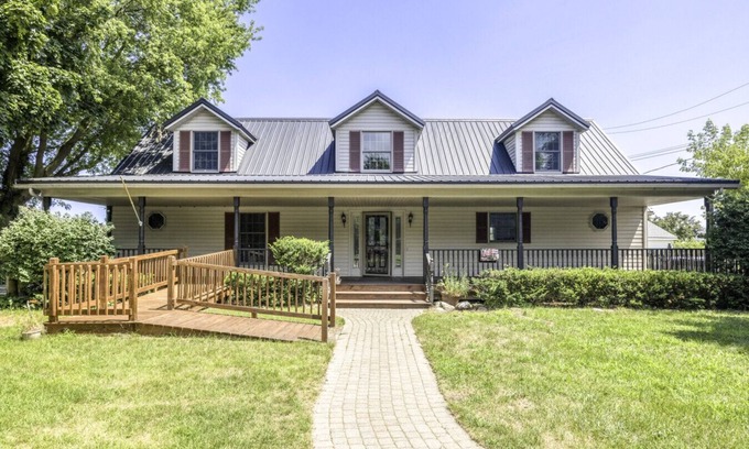 Lakeport Apartment | The Porchlight – Lakeport