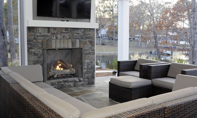 Lake Oconee Cottage | The Port Side Cottage at Cottage Cove on Lake Oconee is Just Perfect!