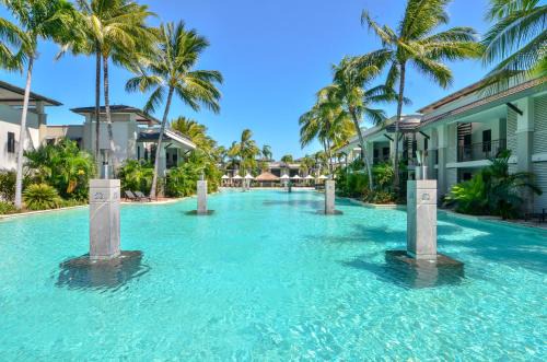 Port Douglas Apartment | The Posh Penthouse With Stunning Rooftop Oasis, Free Parking And WIFI