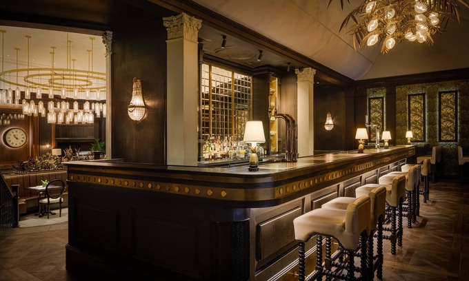 Leeds City Center Hotel | The Queens Hotel