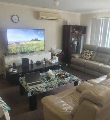Wyndham Vale House | The quiet Spot