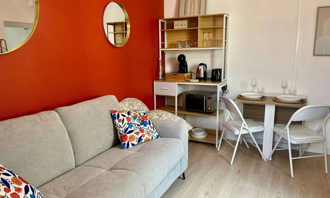 Bayeux Apartment | The Quiet Spot - in the heart of Bayeux