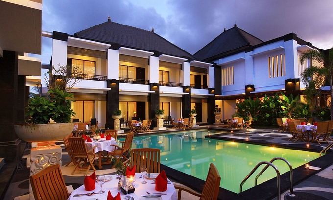 Tuban Hotel | The Radiant Hotel