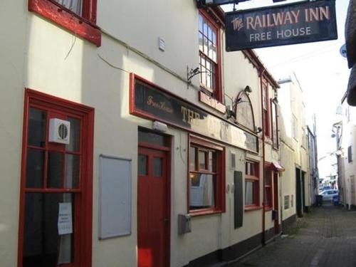 Dawlish Hotel | The Railway Inn