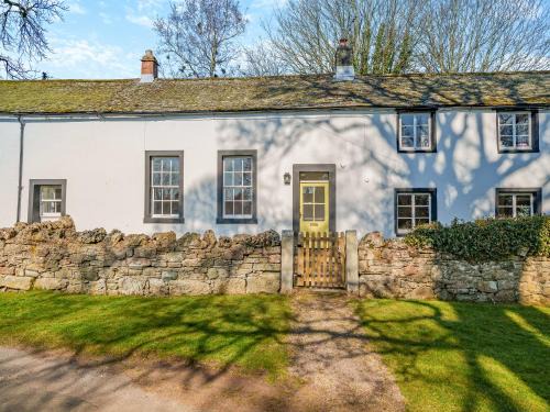 Askham House | The Reading Room
