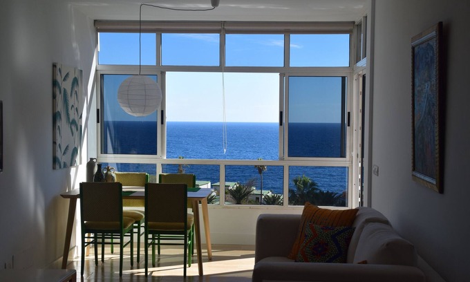 Las Caletillas Apartment | THE RESTHOUSE to relax, sea view, sea sound, sea scent