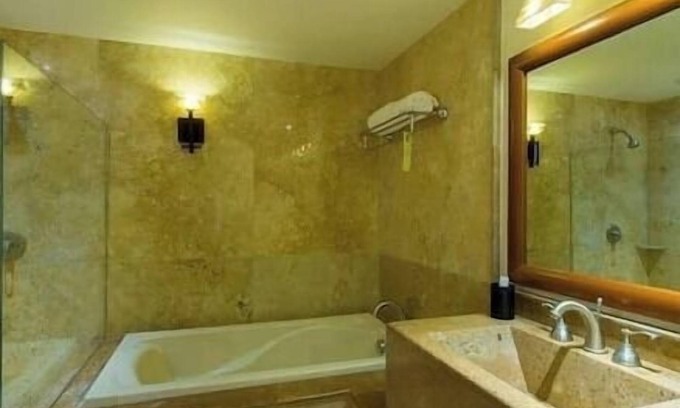 Marina Hotel | The Ridge at Playa Grande Cabo