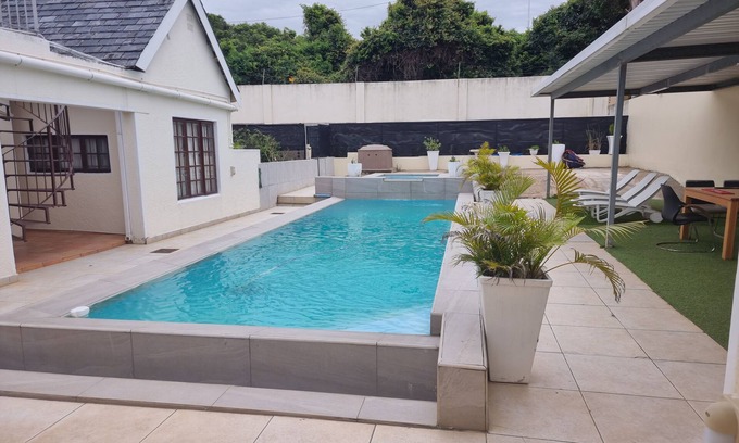 Umhlanga House | THE RIDGE INN