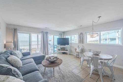 Kure Beach House | The Riggings H2