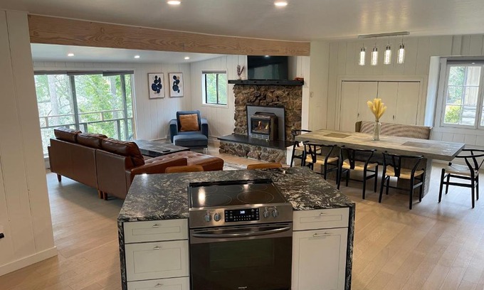 Grants Pass House | The River House